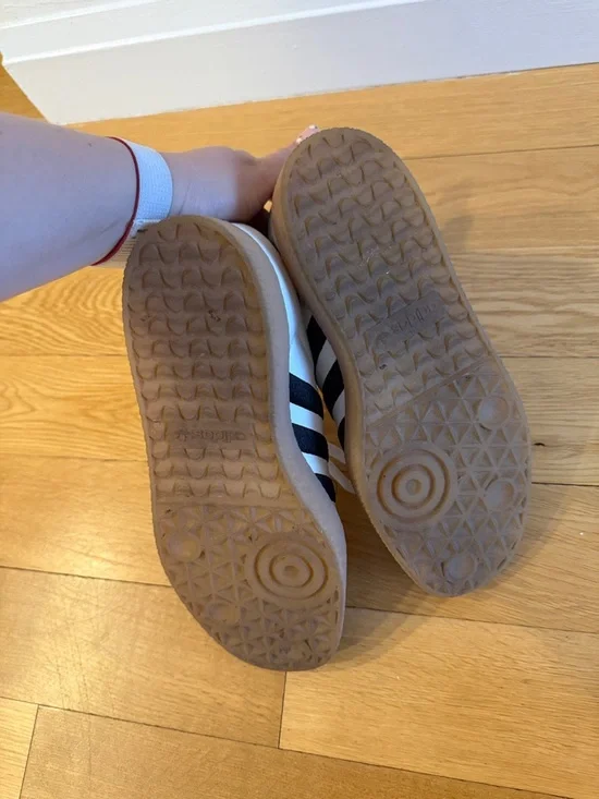 adidas Sambae White Low-Top Leather Sneaker - Picture 6 of 6